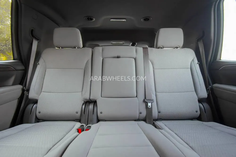 شيفروليه تاهو 2023 for Sale in الشارقة Image-12