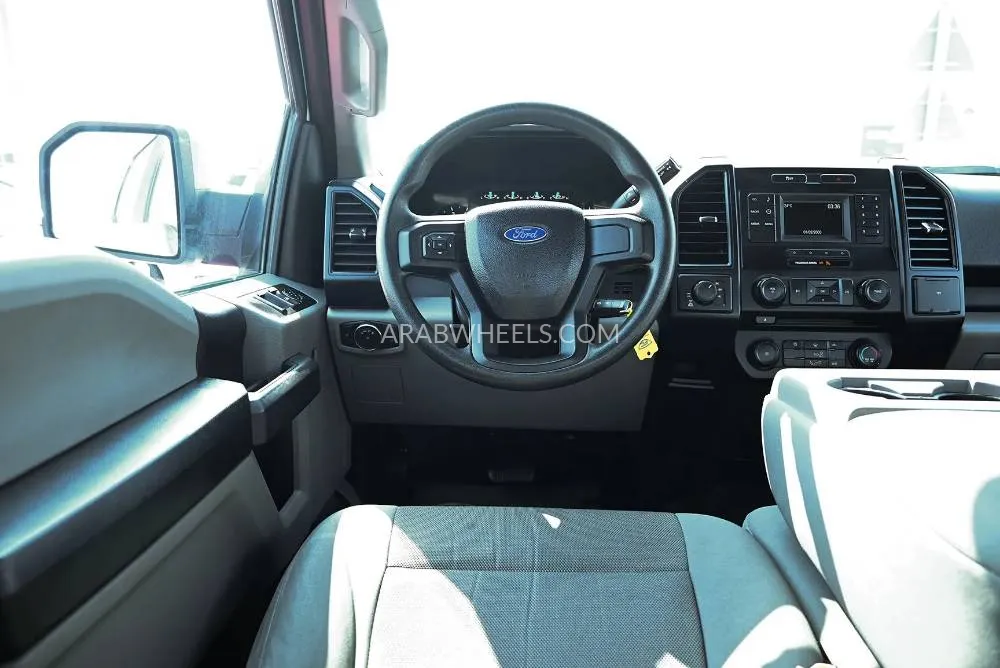 Ford F 150 2016 for Sale in Sharjah Image-9