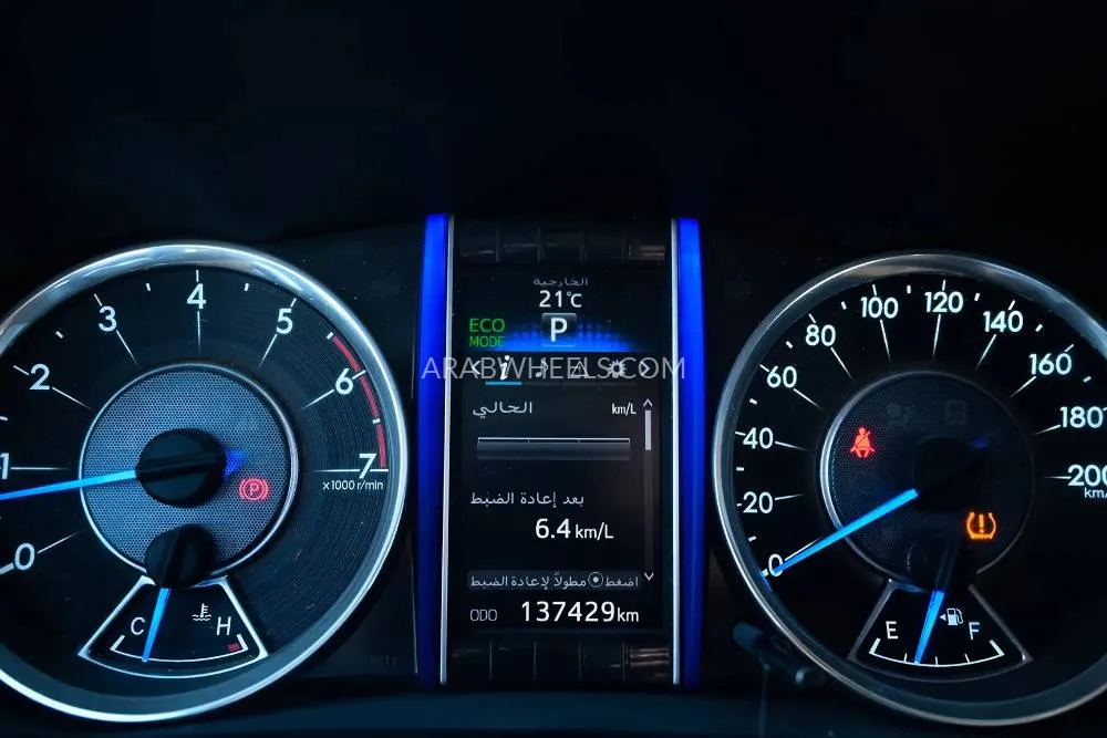 Toyota Fortuner 2017 for Sale in Sharjah Image-16