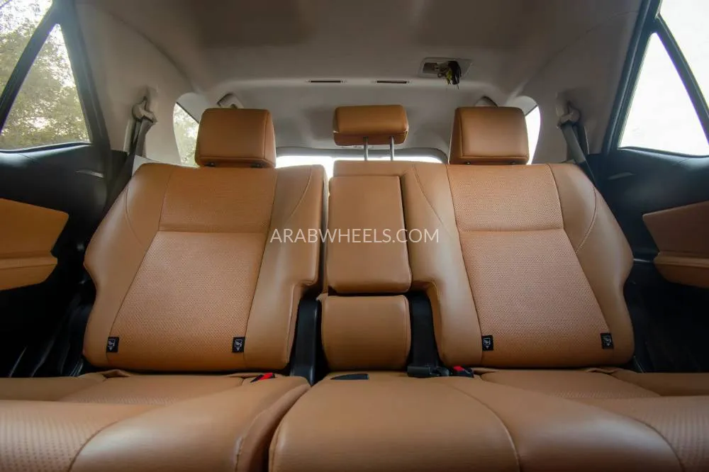 Toyota Fortuner 2022 for Sale in Sharjah Image-12