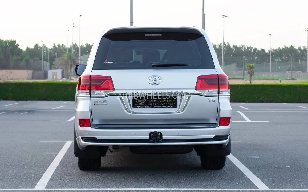 Toyota Land Cruiser 2021 for Sale in Sharjah Image-8