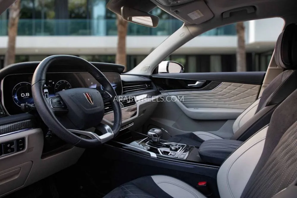 Hongqi HS5 2023 for Sale in Dubai Image-9