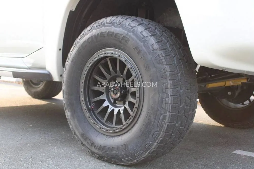 Nissan Patrol 2023 for Sale in Dubai Image-13