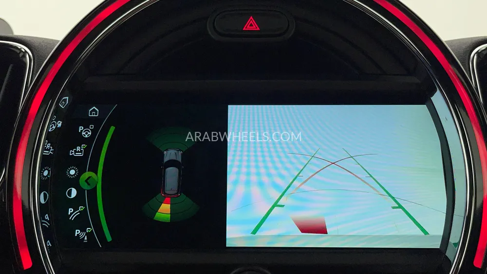 Mini Countryman 2019 for Sale in Dubai Image-16