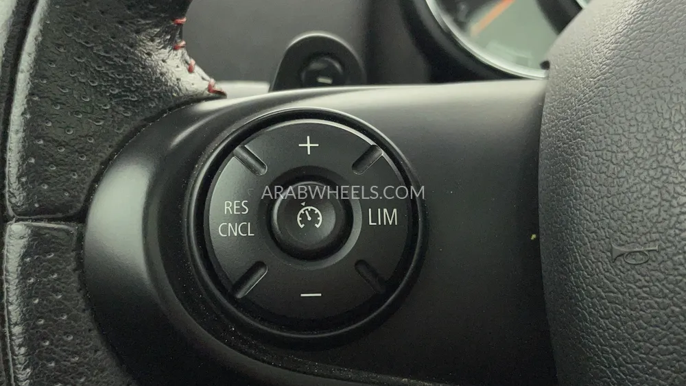 Mini Countryman 2019 for Sale in Dubai Image-48