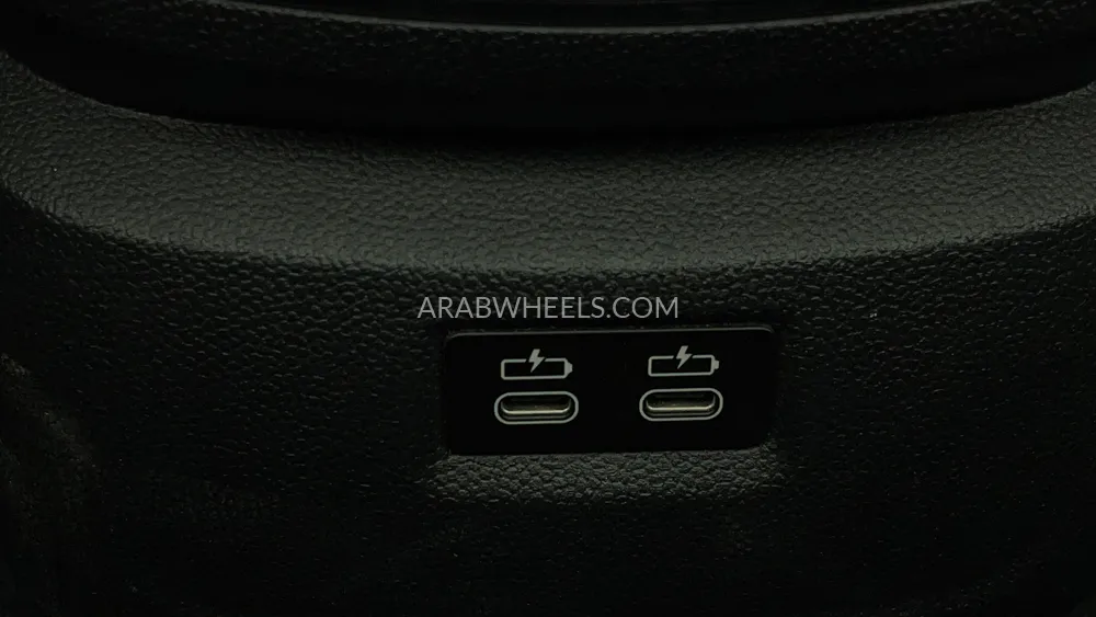 Mini Countryman 2019 for Sale in Dubai Image-56