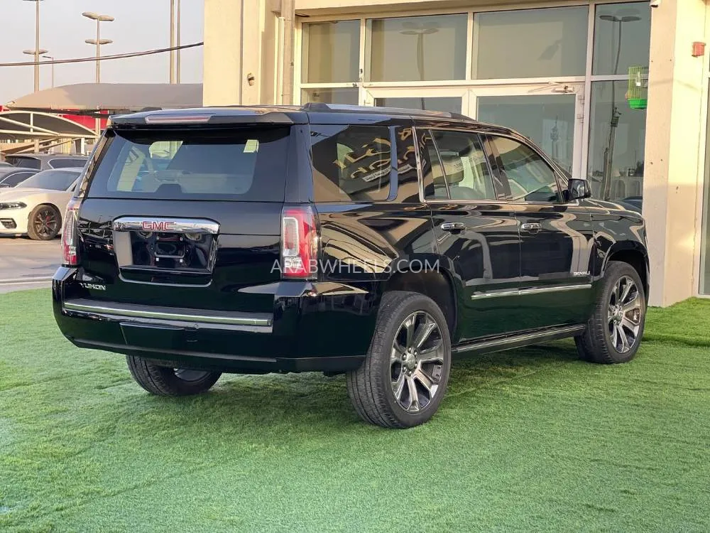 GMC Yukon 2015 for Sale in Sharjah Image-12
