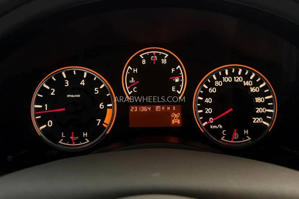 Nissan Armada 2009 for Sale in Dubai Image-8