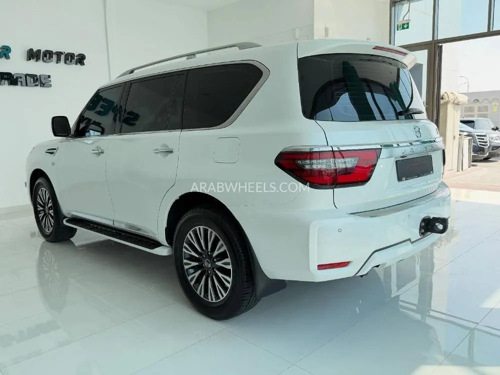 Nissan Patrol 2024 for Sale in Abu Dhabi Image-12