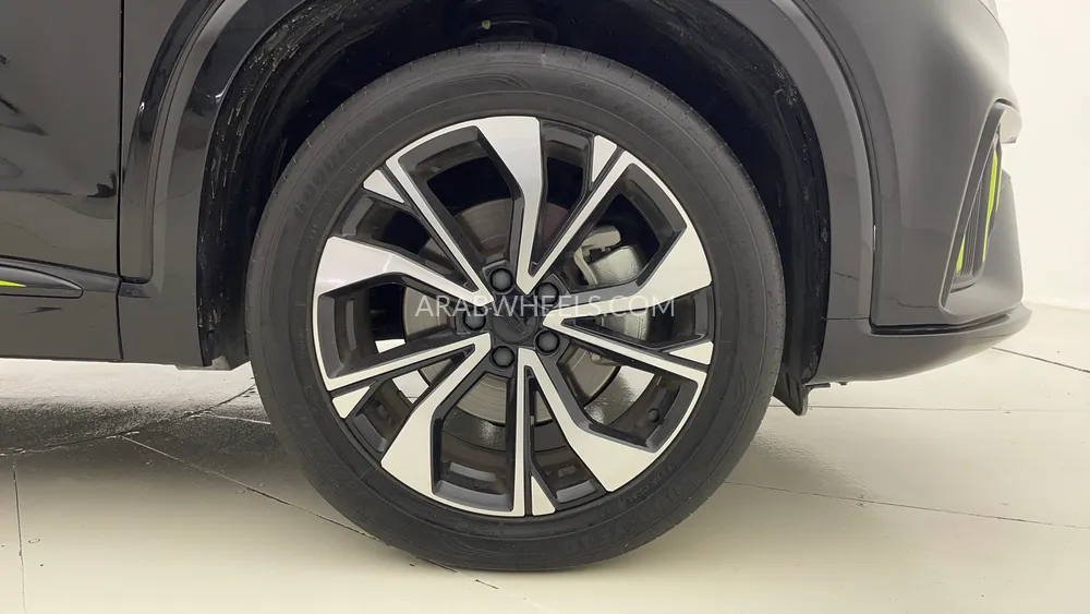 Geely Tugella 2024 for Sale in Dubai Image-10