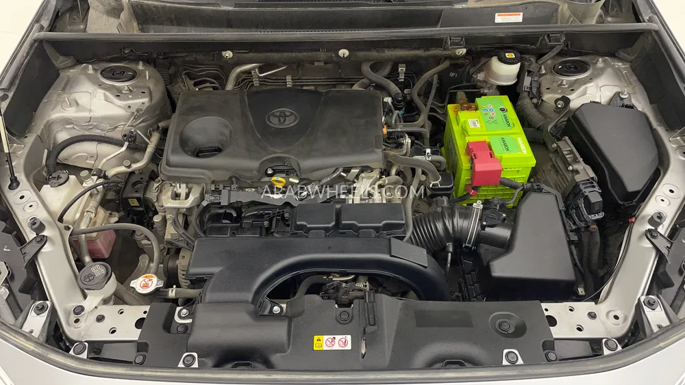 Toyota Rav4 2021 for Sale in Dubai Image-9