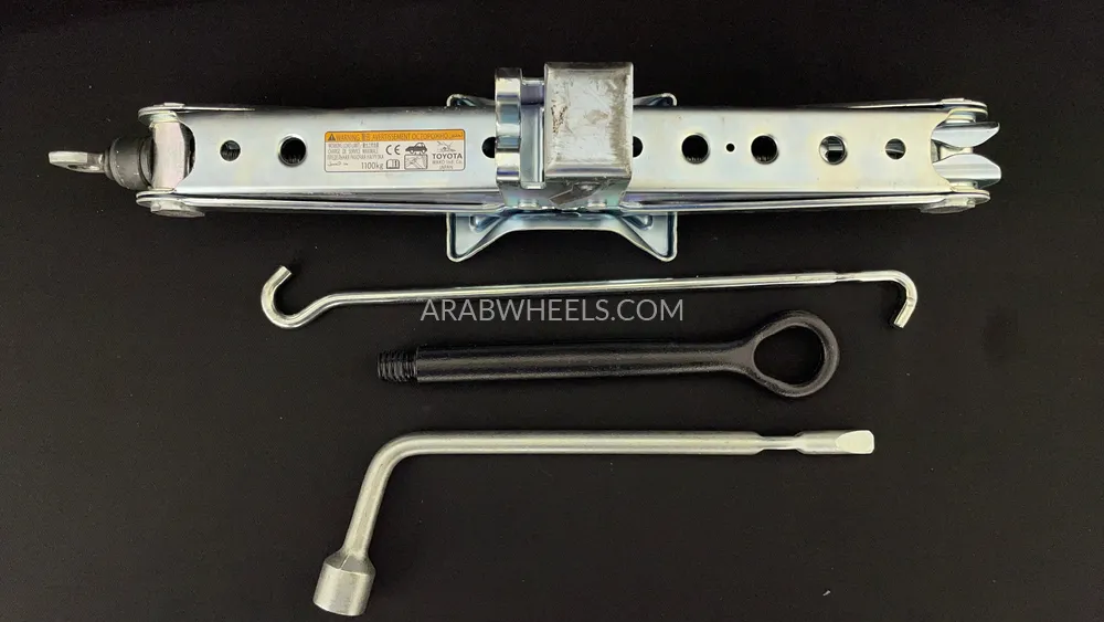 تويوتا راف 4 2021 for Sale in دبي Image-32