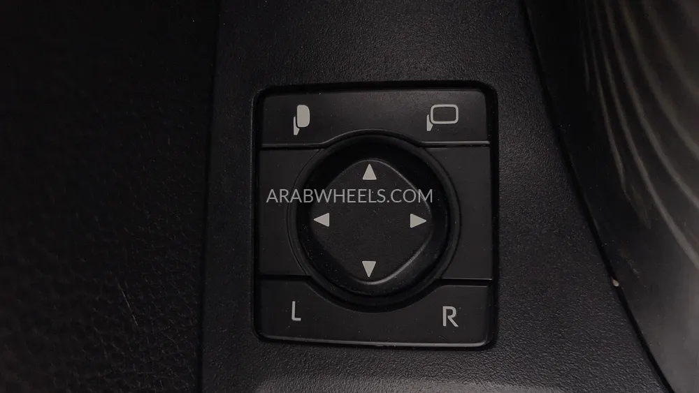 تويوتا راف 4 2021 for Sale in دبي Image-42