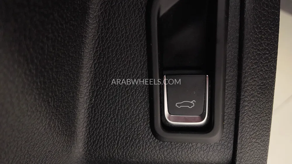 Geely Tugella 2024 for Sale in Dubai Image-46