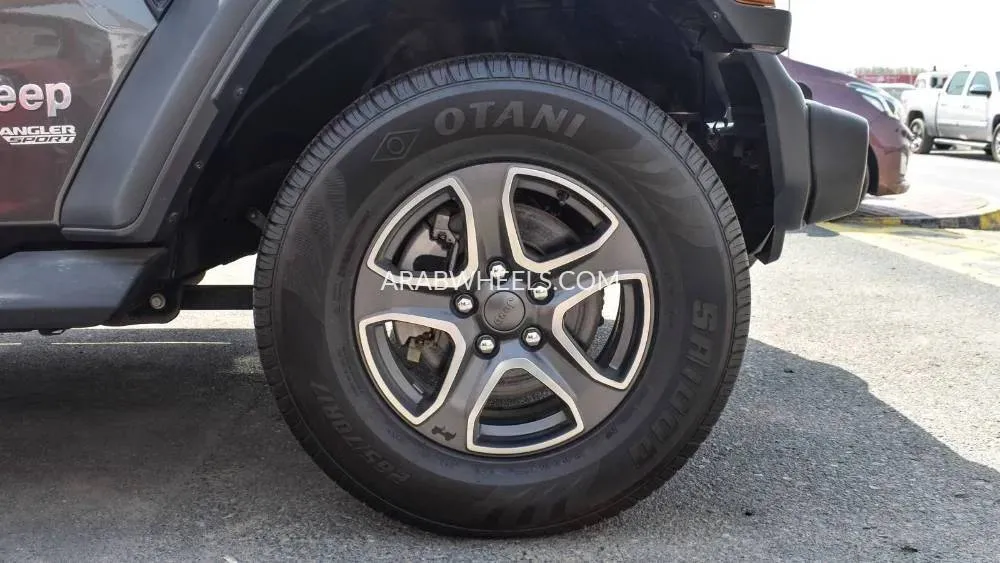 Jeep Wrangler 2018 for Sale in Sharjah Image-7