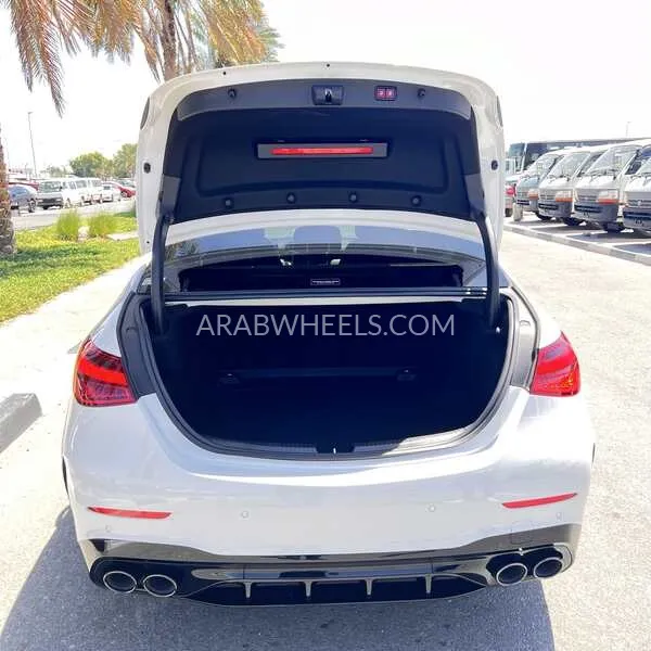 مرسيدس بنز كلاس C 2023 for Sale in دبي Image-15