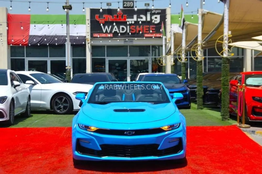 Chevrolet Camaro 2023 for Sale in Sharjah Image-2