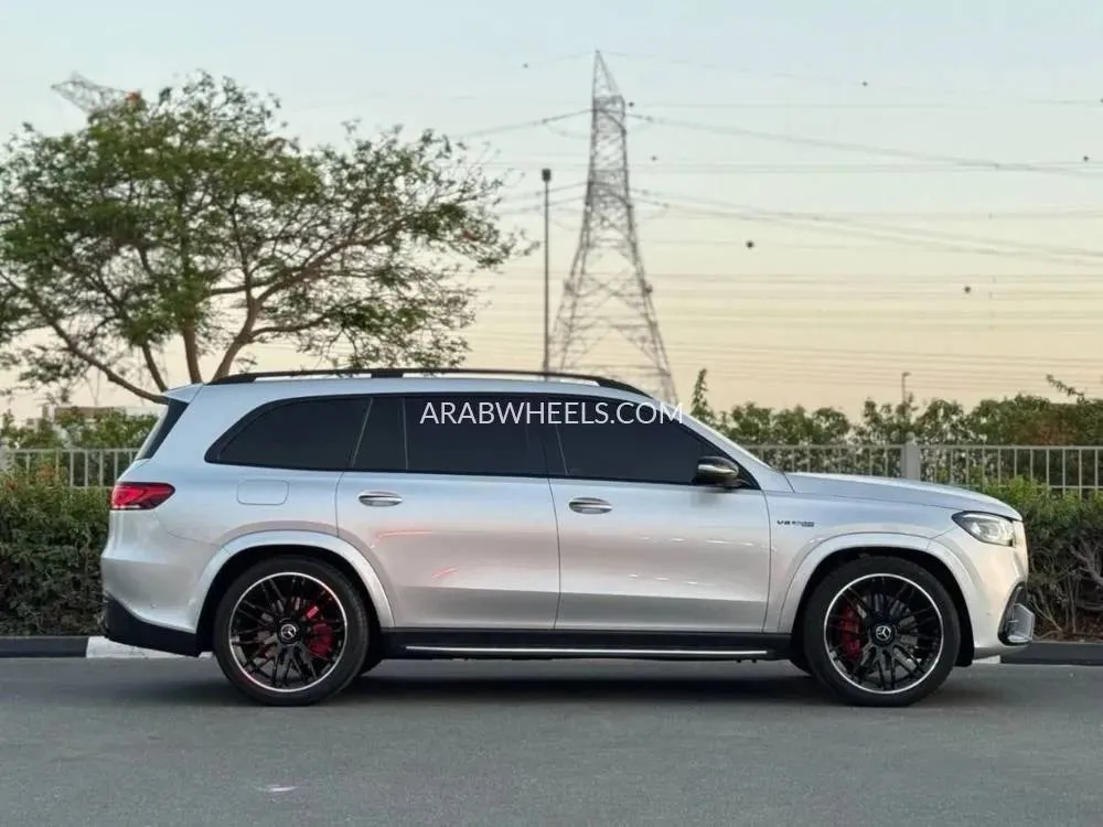 مرسيدس بنز GLS 2021 for Sale in دبي Image-4