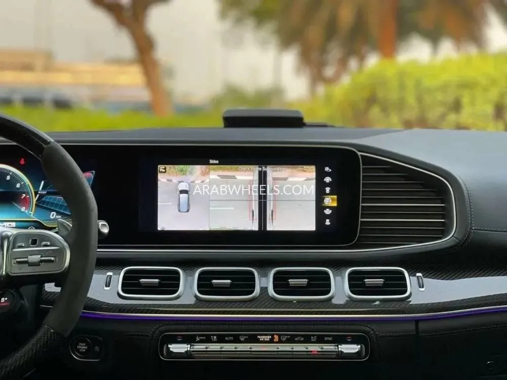 مرسيدس بنز GLS 2021 for Sale in دبي Image-11