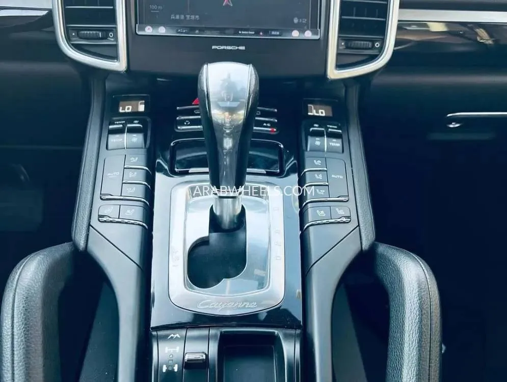 Porsche Cayman 2013 for Sale in Sharjah Image-11