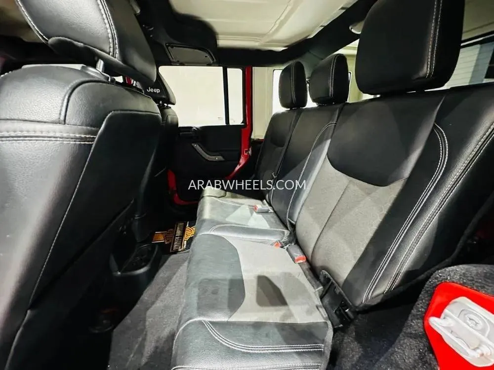 جيب رانجلر 2018 for Sale in دبي Image-9