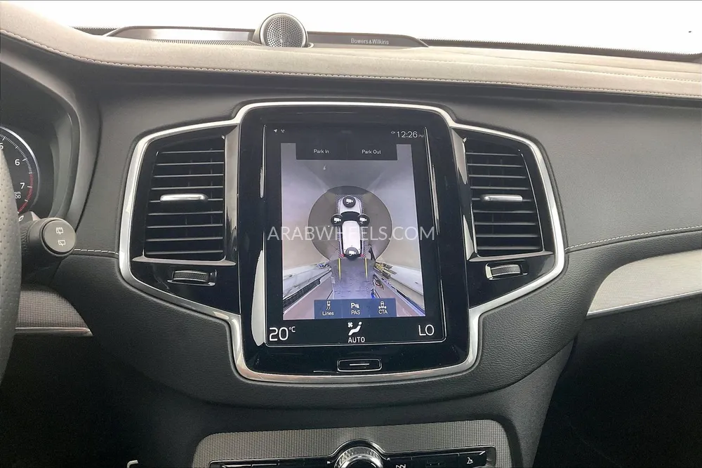 Volvo XC90 2019 for Sale in Sharjah Image-17