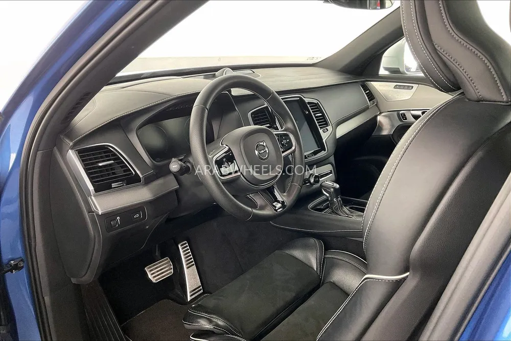 Volvo XC90 2019 for Sale in Sharjah Image-27