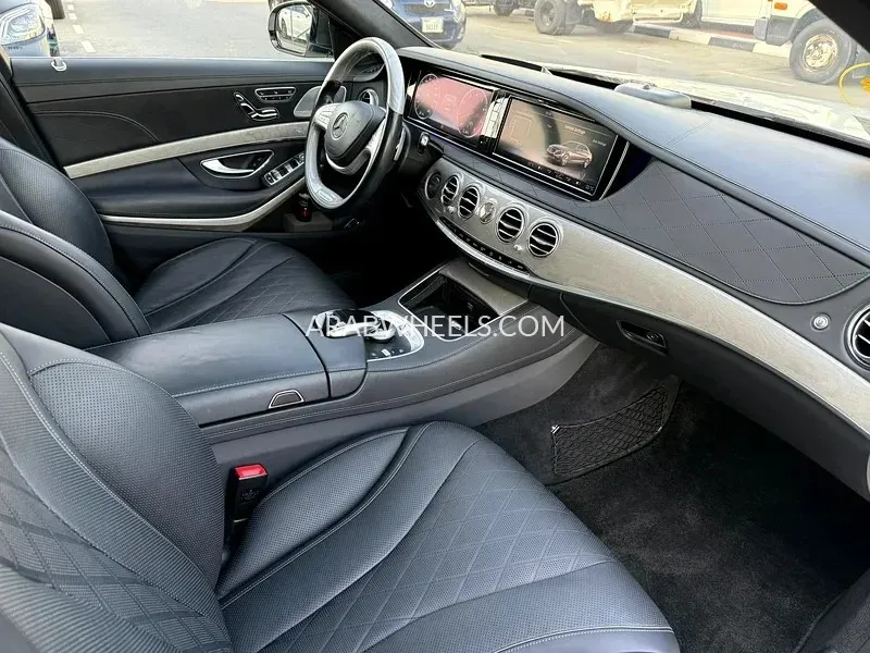 Mercedes Benz CLS Class 2015 for Sale in Dubai Image-9