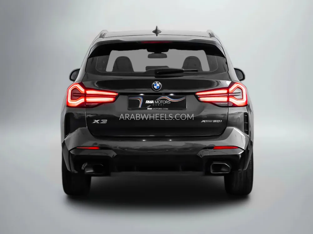 BMW X3 2022 for Sale in Dubai Image-4