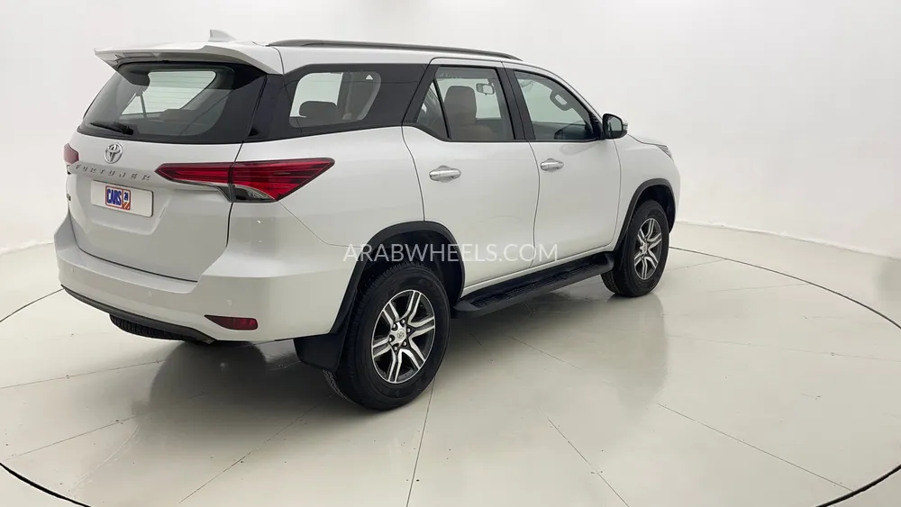 Toyota Fortuner 2024 for Sale in Dubai Image-3