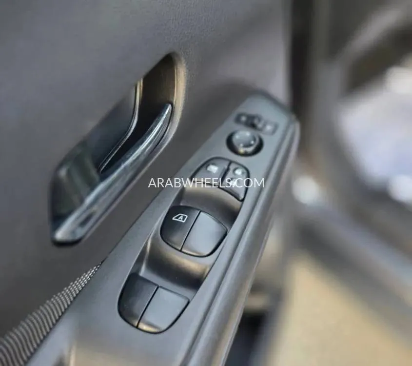 Nissan Kicks 2020 for Sale in Sharjah Image-5
