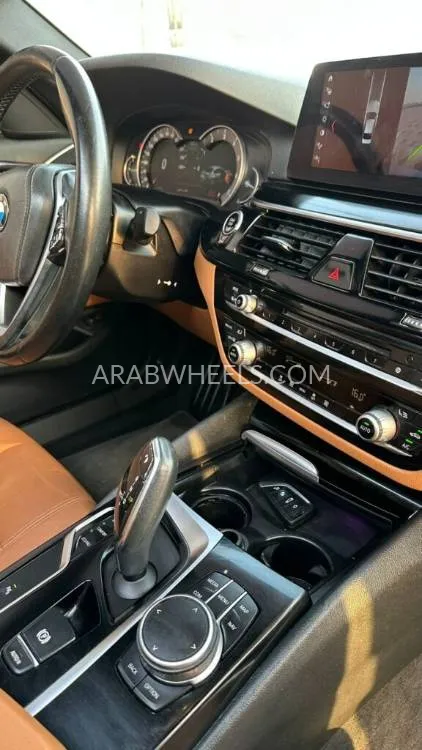 BMW 5 series 2018 for Sale in Ajman Image-7