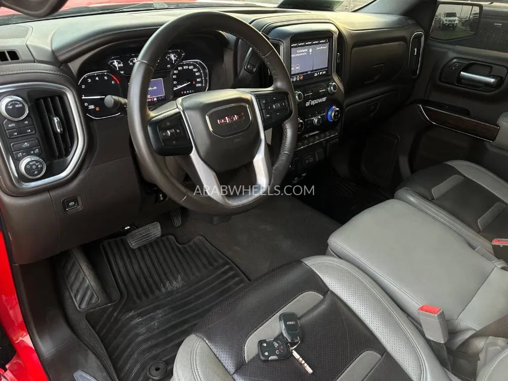 GMC Sierra 2021 for Sale in Ajman Image-5