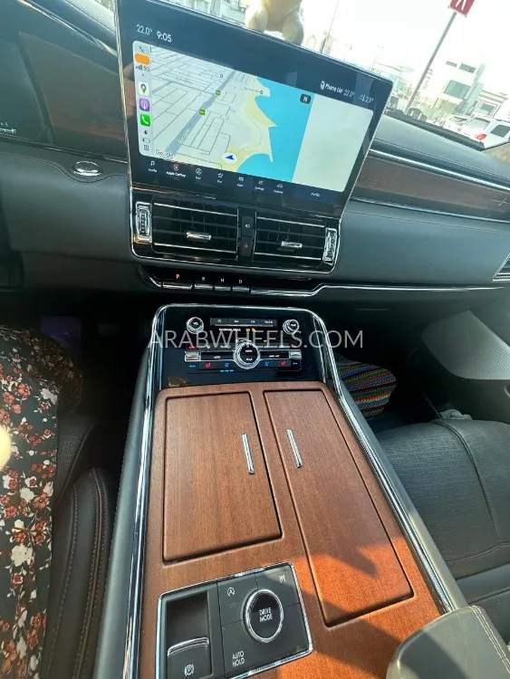 لينكون نافيجيتور 2023 for Sale in دبي Image-28