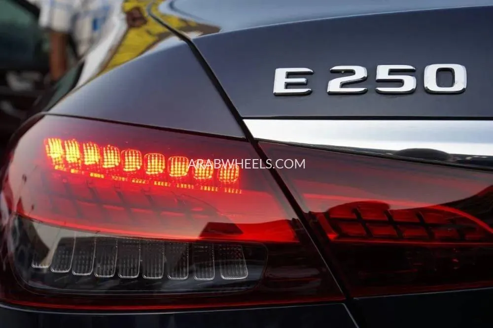 مرسيدس بنز كلاس E 2022 for Sale in عجمان Image-14