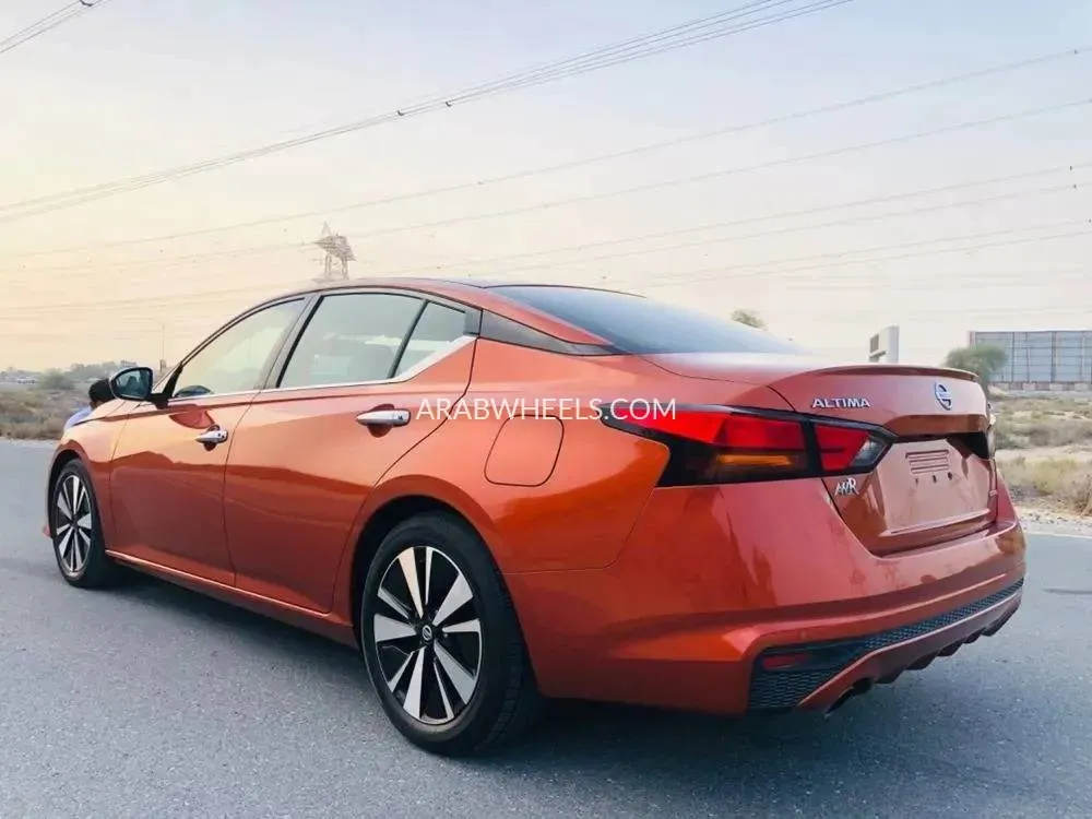 Nissan Altima 2019 for Sale in Sharjah Image-14