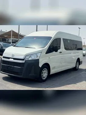 Toyota Hiace 3.5L High Roof Commuter 2021
