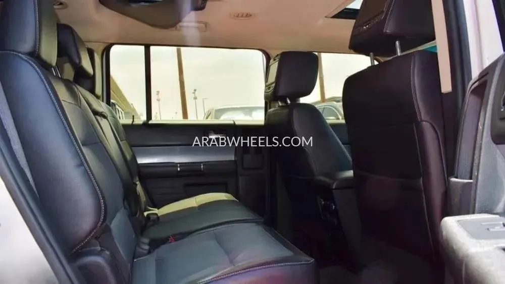 Ford Flex 2014 for Sale in Abu Dhabi Image-11