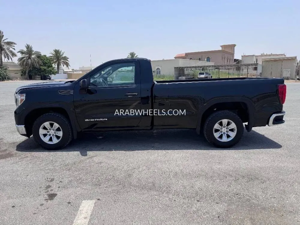 GMC Sierra 2019 for Sale in Dubai Image-4