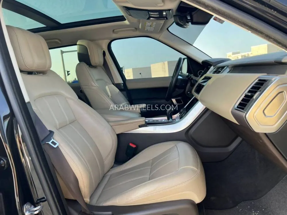 Land Rover Range Rover Sport 2020 for Sale in Sharjah Image-8