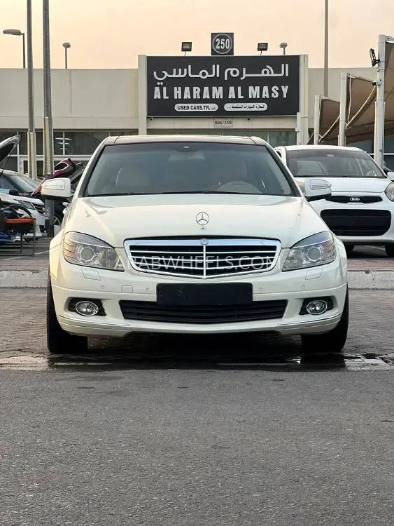 Mercedes Benz C Class 2008 for Sale in Sharjah Image-7