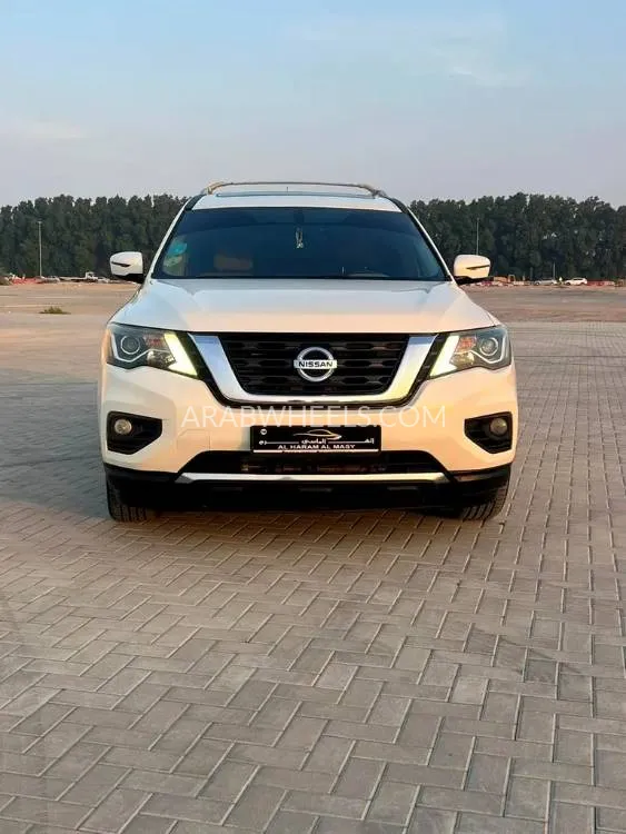 Nissan Pathfinder 2018 for Sale in Sharjah Image-4