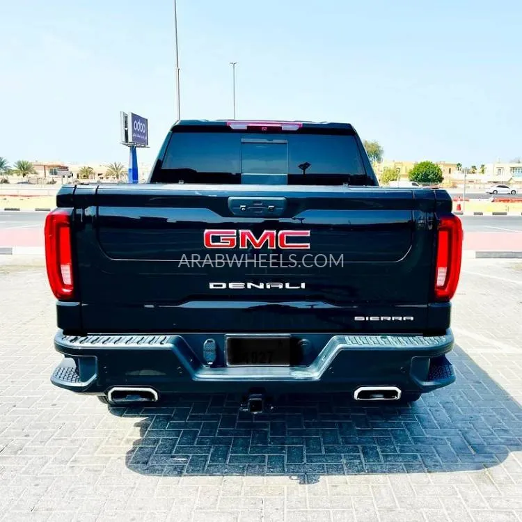 GMC Sierra 2019 for Sale in Fujairah Image-6