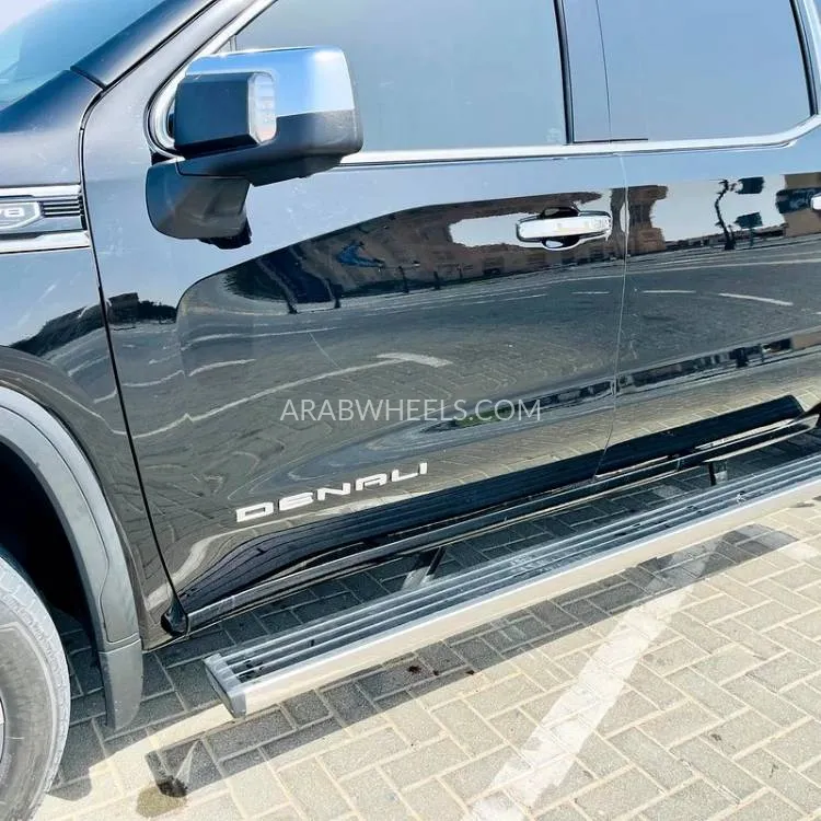 GMC Sierra 2019 for Sale in Fujairah Image-17