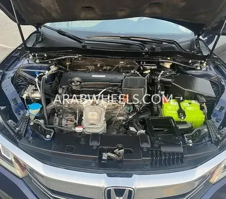 Honda Accord 2017 for Sale in Dubai Image-2