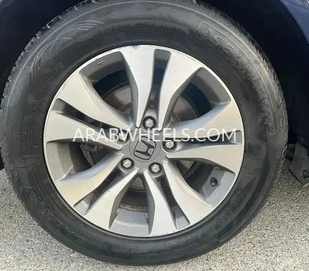 Honda Accord 2017 for Sale in Dubai Image-18