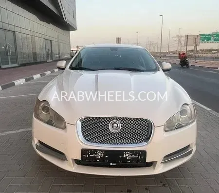 Jaguar XF 2010 for Sale in Dubai Image-2