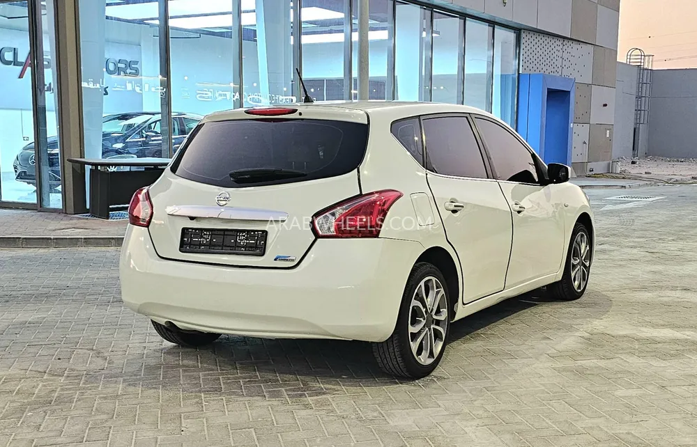 نيسان تييدا 2015 for Sale in أبو ظبي Image-6