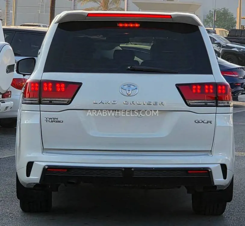 Toyota Land Cruiser 2015 for Sale in Dubai Image-13