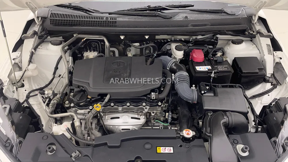 Toyota Yaris 2023 for Sale in Dubai Image-9